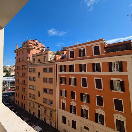 Vintage Piramide Apartman *